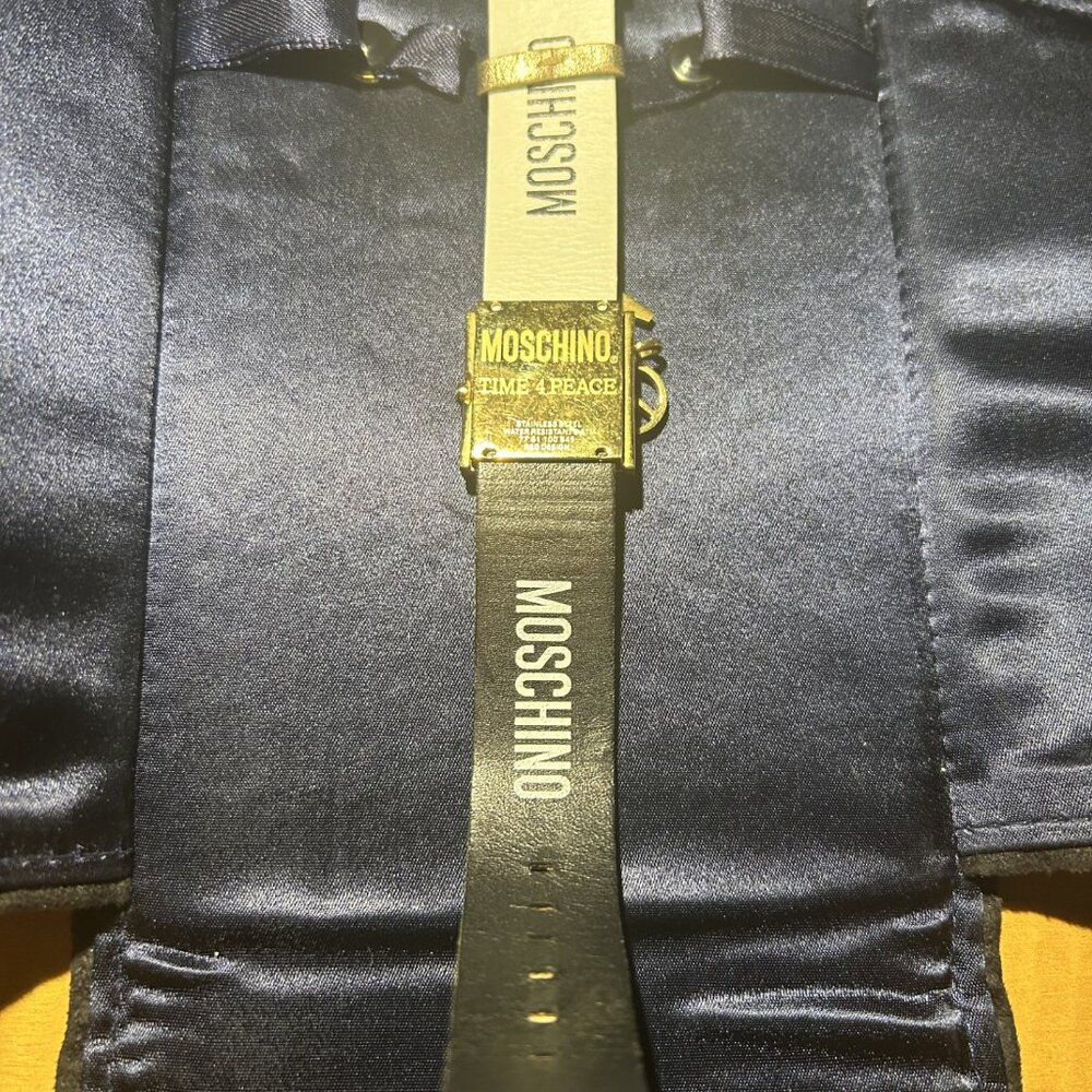 Moschino Watch - Vintage - Gold Leather Strap View 4